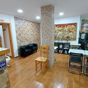 2* Pensionat Residencial Condado