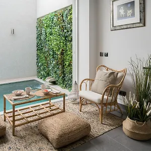 Downtown Pool House Vakantiehuis